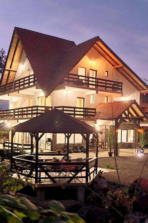 Vila Vibrant Bran  Exterior foto